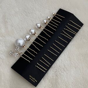 Anthropologie Pearl Hairpin Set